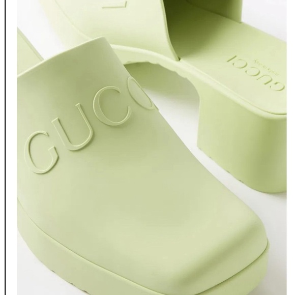 GUCCI NWT NIB mint pastel green rubber logo embossed high heel clogs size 38 - Picture 4 of 5
